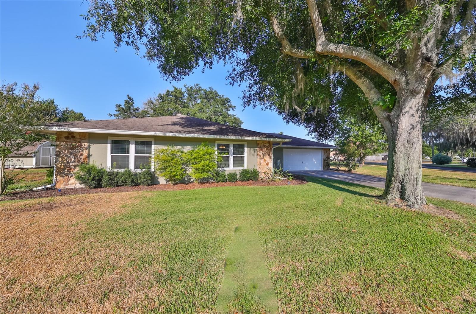 220 COLEMAN DR E, WINTER HAVEN, FL, 33884