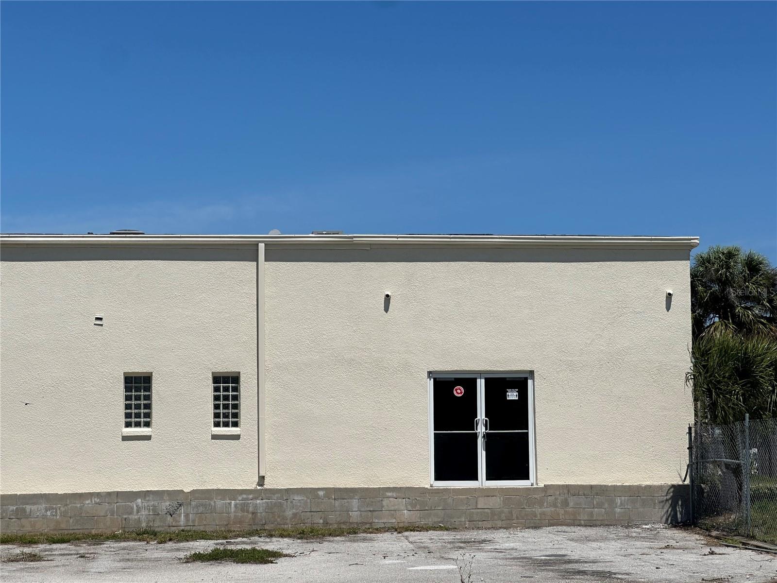 7902 US HIGHWAY 19, PORT RICHEY, FL, 34668