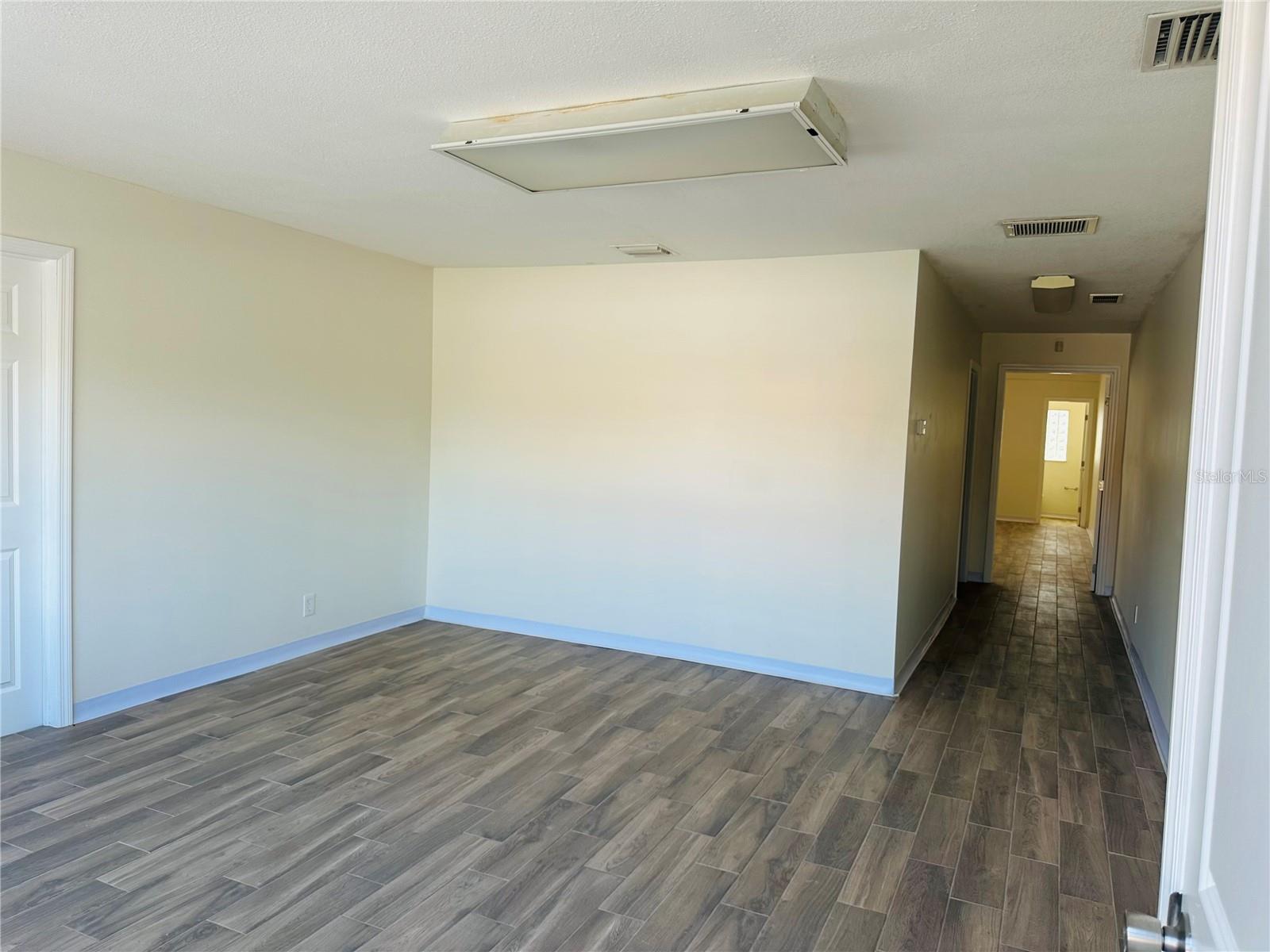 7902 US HIGHWAY 19, PORT RICHEY, FL, 34668