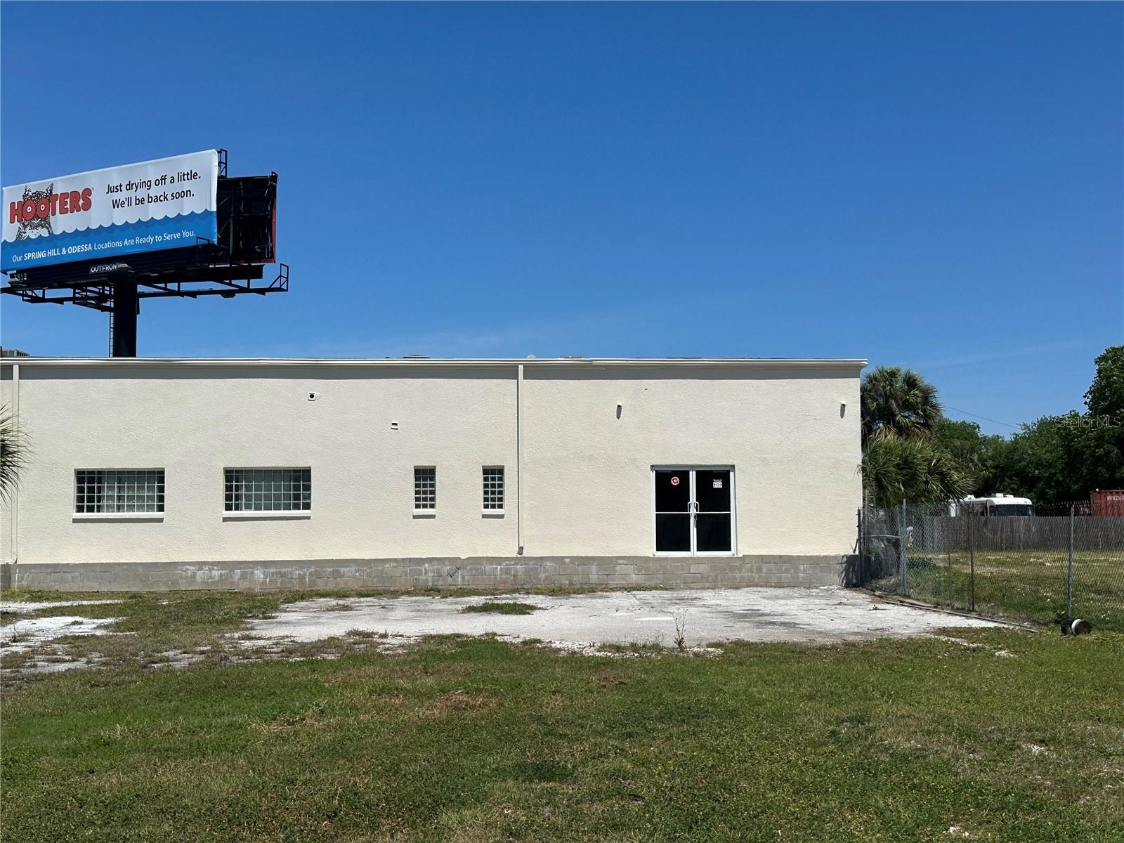 7902 US HIGHWAY 19, PORT RICHEY, FL, 34668