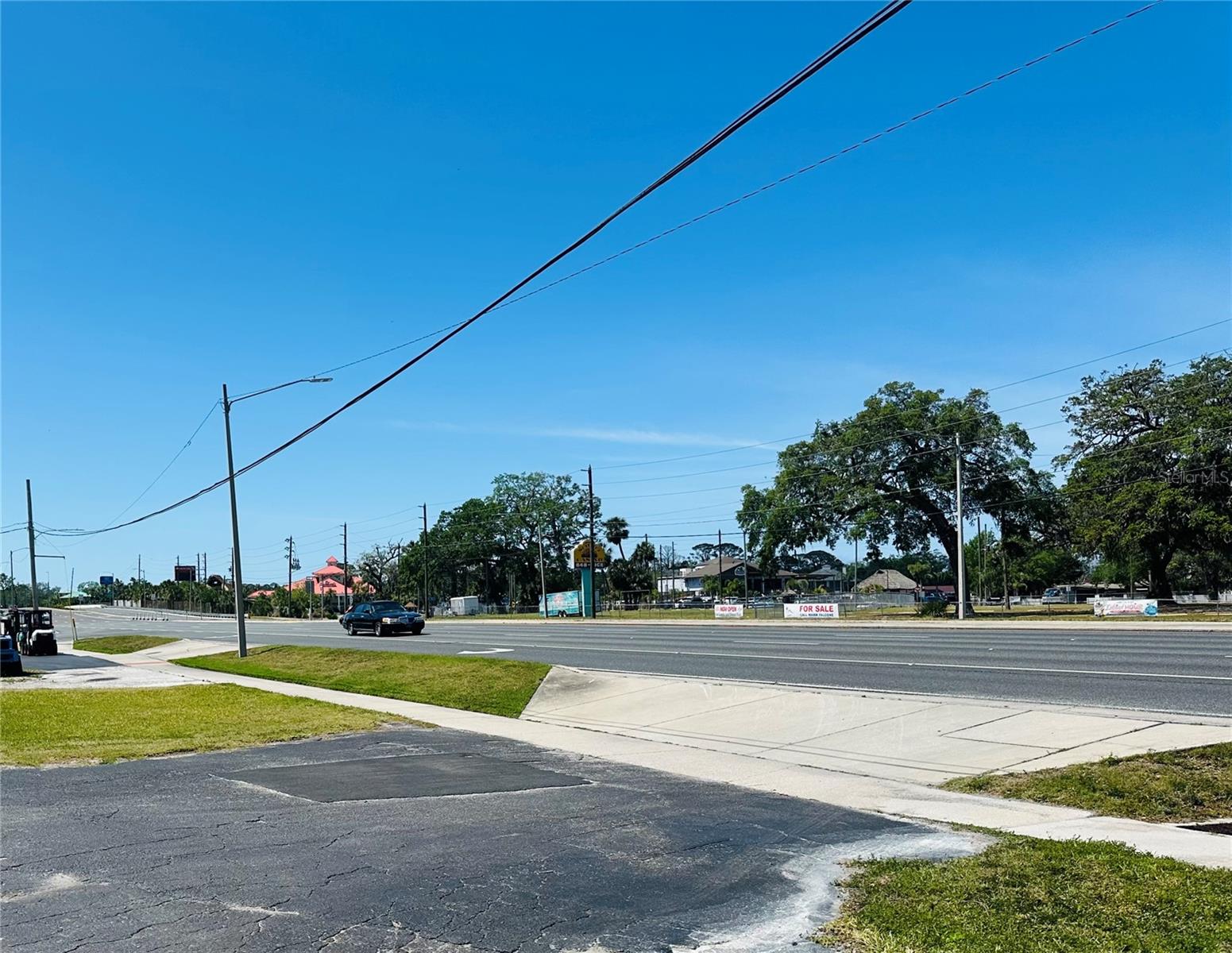 7902 US HIGHWAY 19, PORT RICHEY, FL, 34668