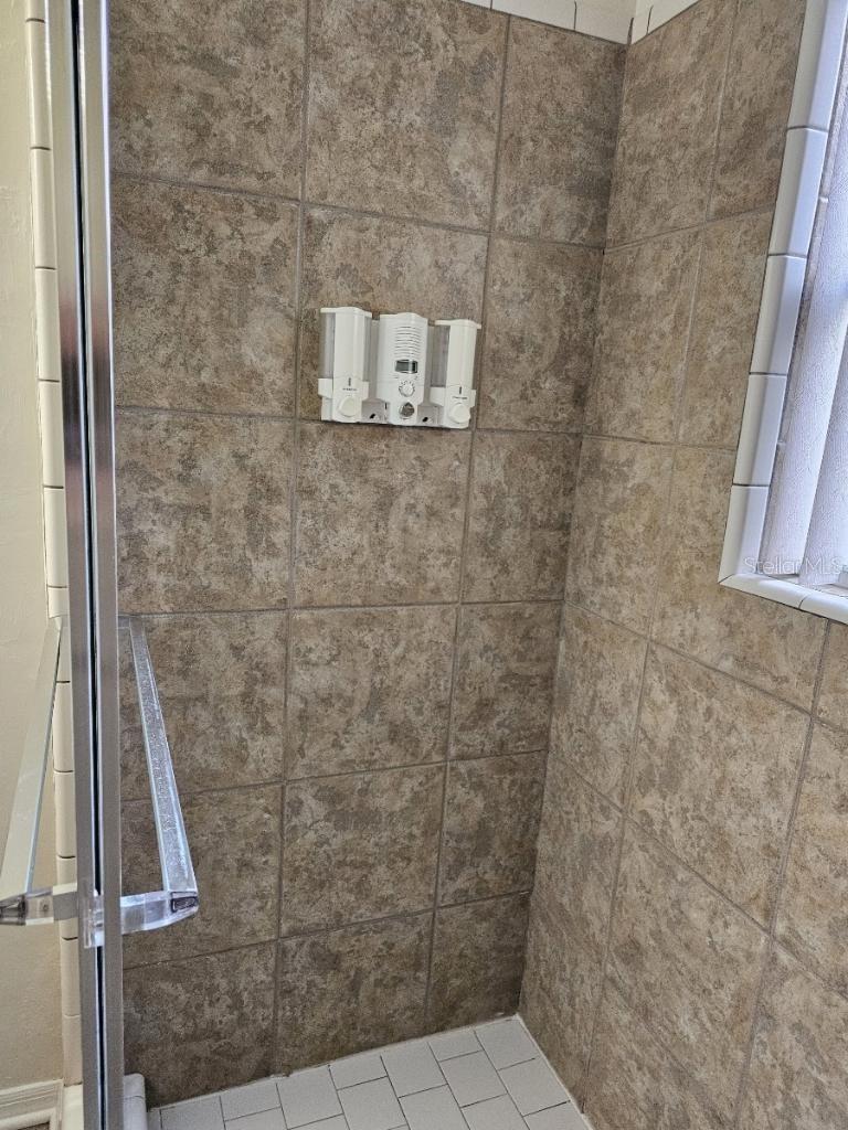 3550 NW 12TH ST, GAINESVILLE, FL, 32609