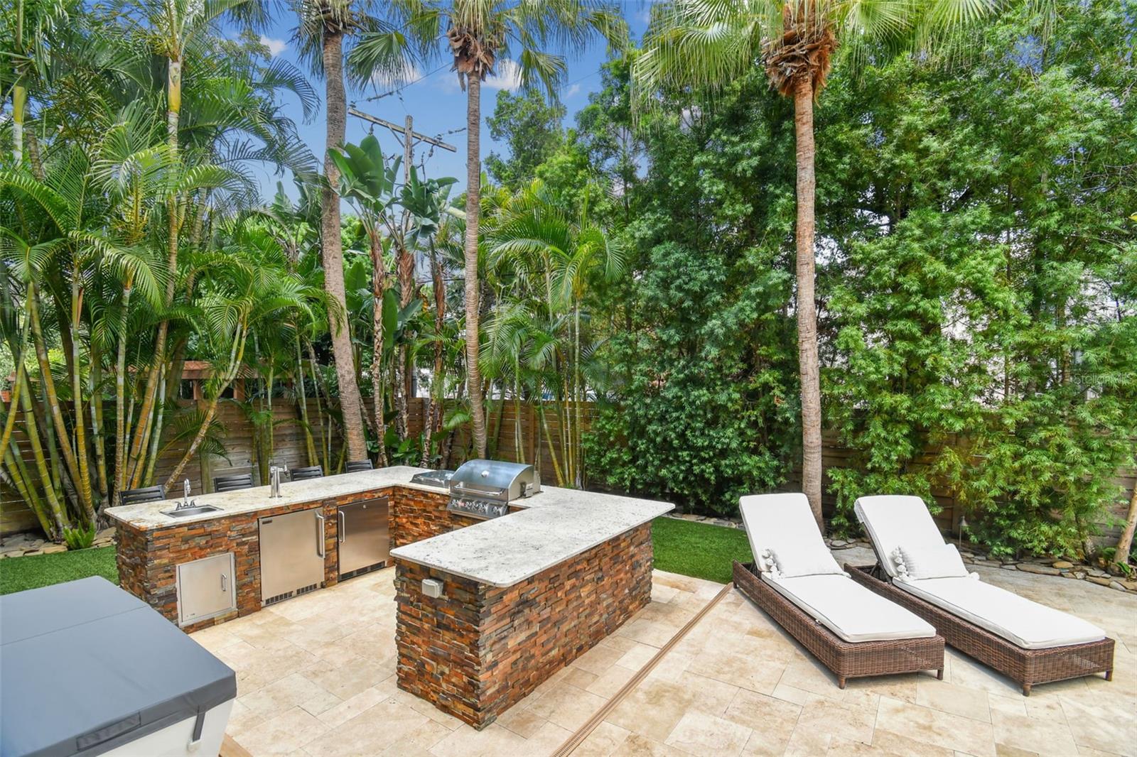 5013 W LEONA ST, TAMPA, FL, 33629