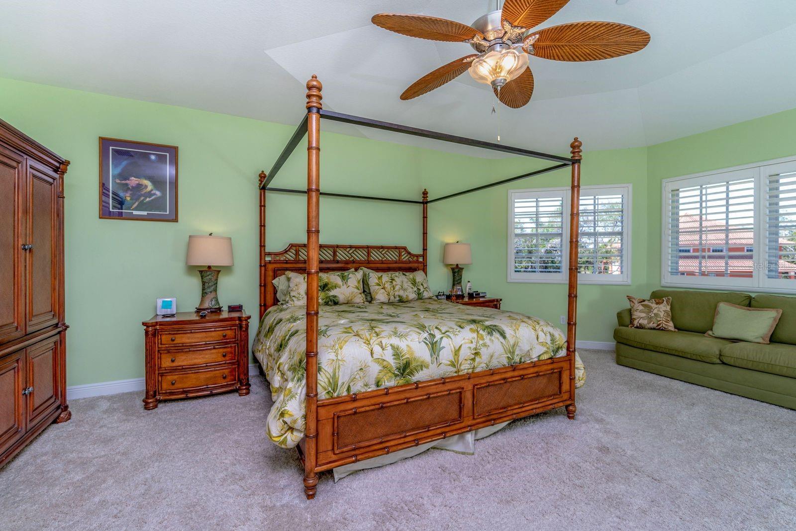 37471 WASHINGTON LOOP RD, PUNTA GORDA, FL, 33982
