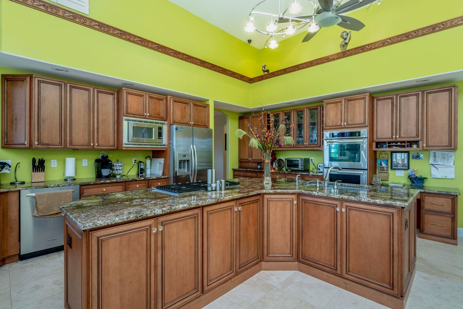 37471 WASHINGTON LOOP RD, PUNTA GORDA, FL, 33982
