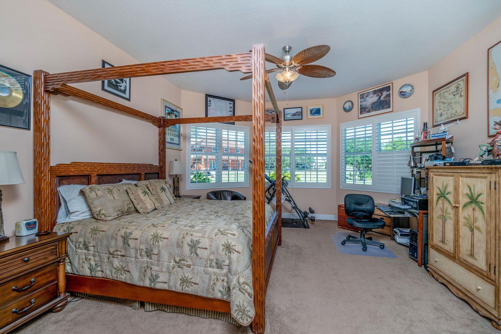 37471 WASHINGTON LOOP RD, PUNTA GORDA, FL, 33982