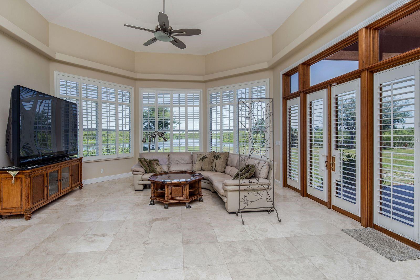 37471 WASHINGTON LOOP RD, PUNTA GORDA, FL, 33982