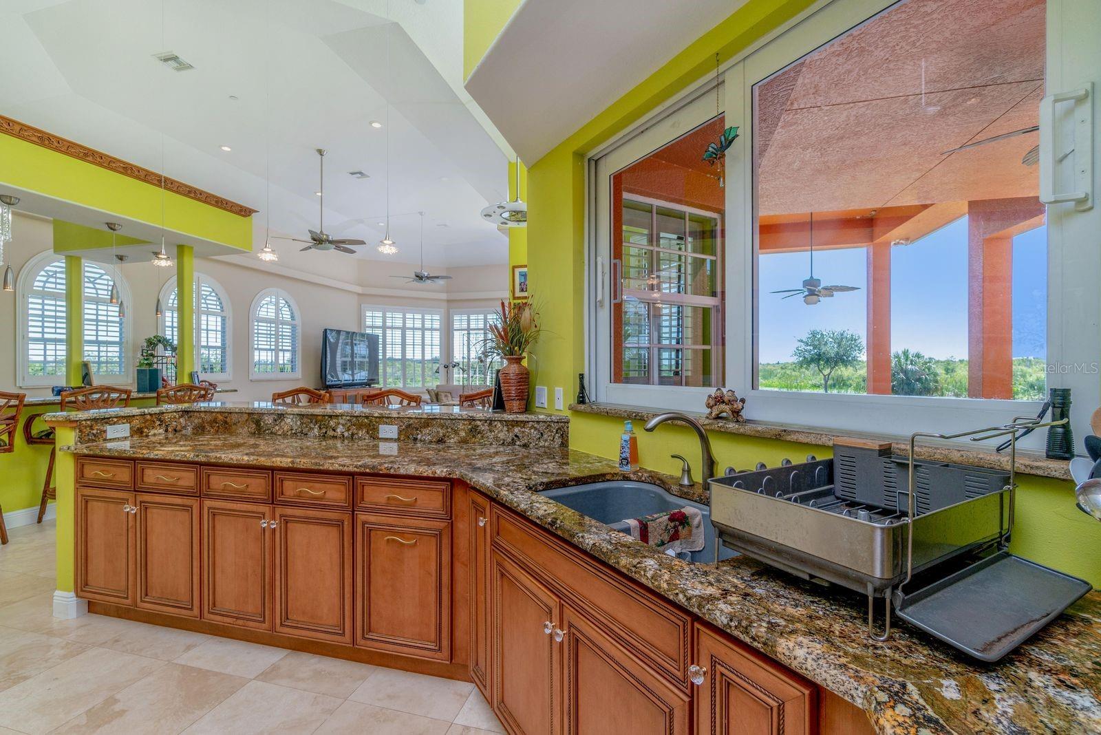 37471 WASHINGTON LOOP RD, PUNTA GORDA, FL, 33982