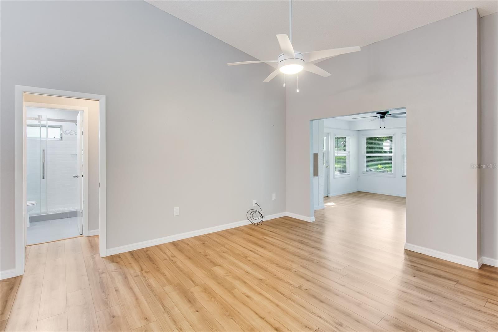 5723 GARDEN LAKES DR, BRADENTON, FL, 34203