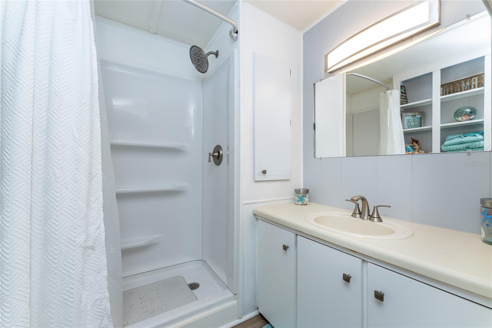 615 VIA CALA, ENGLEWOOD, FL, 34224
