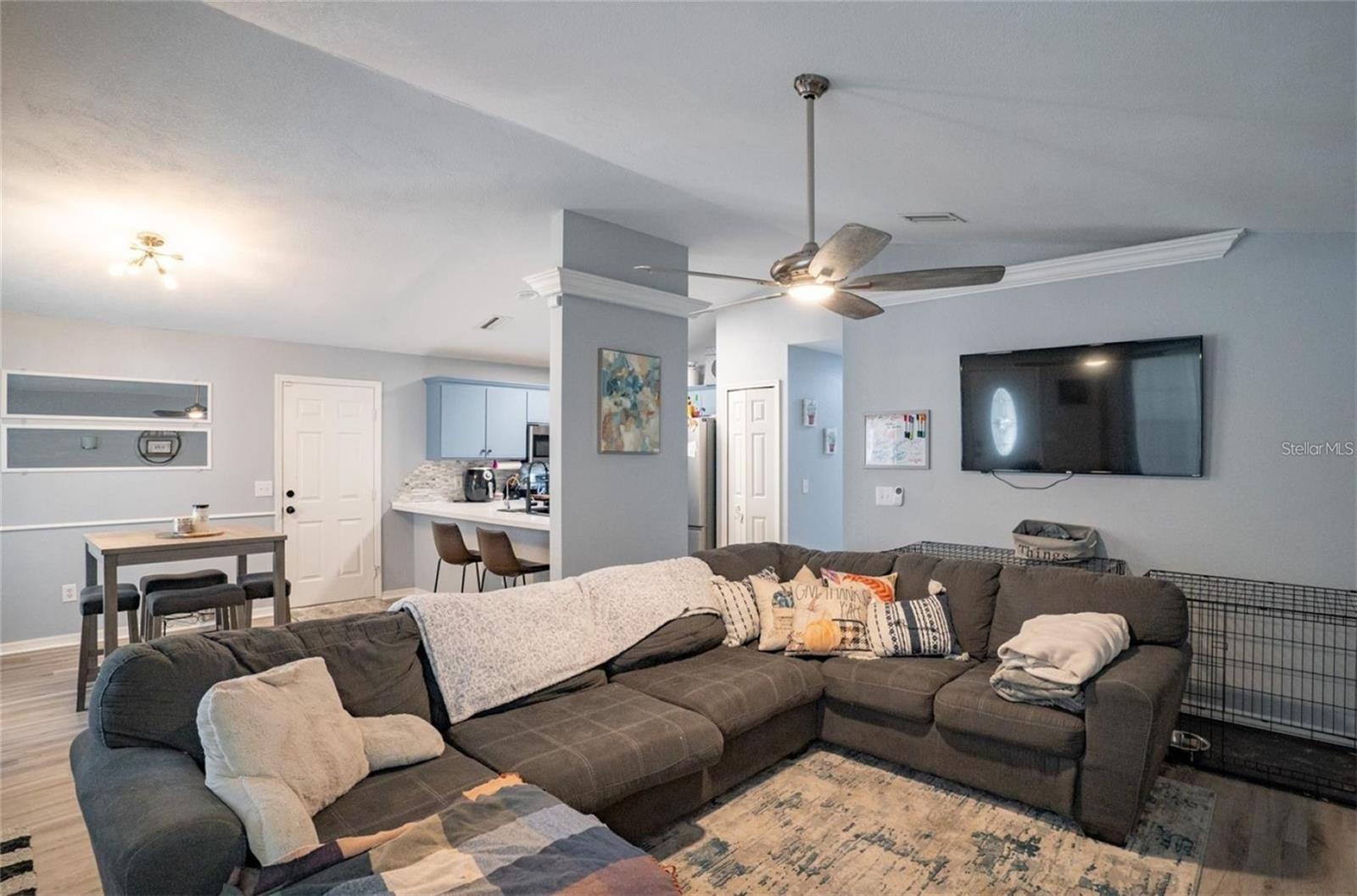 251 DIAMOND RIDGE BLVD, AUBURNDALE, FL, 33823