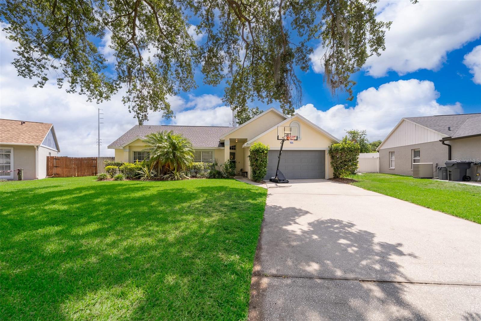 132 ROBBINS REST CIR, DAVENPORT, FL, 33896