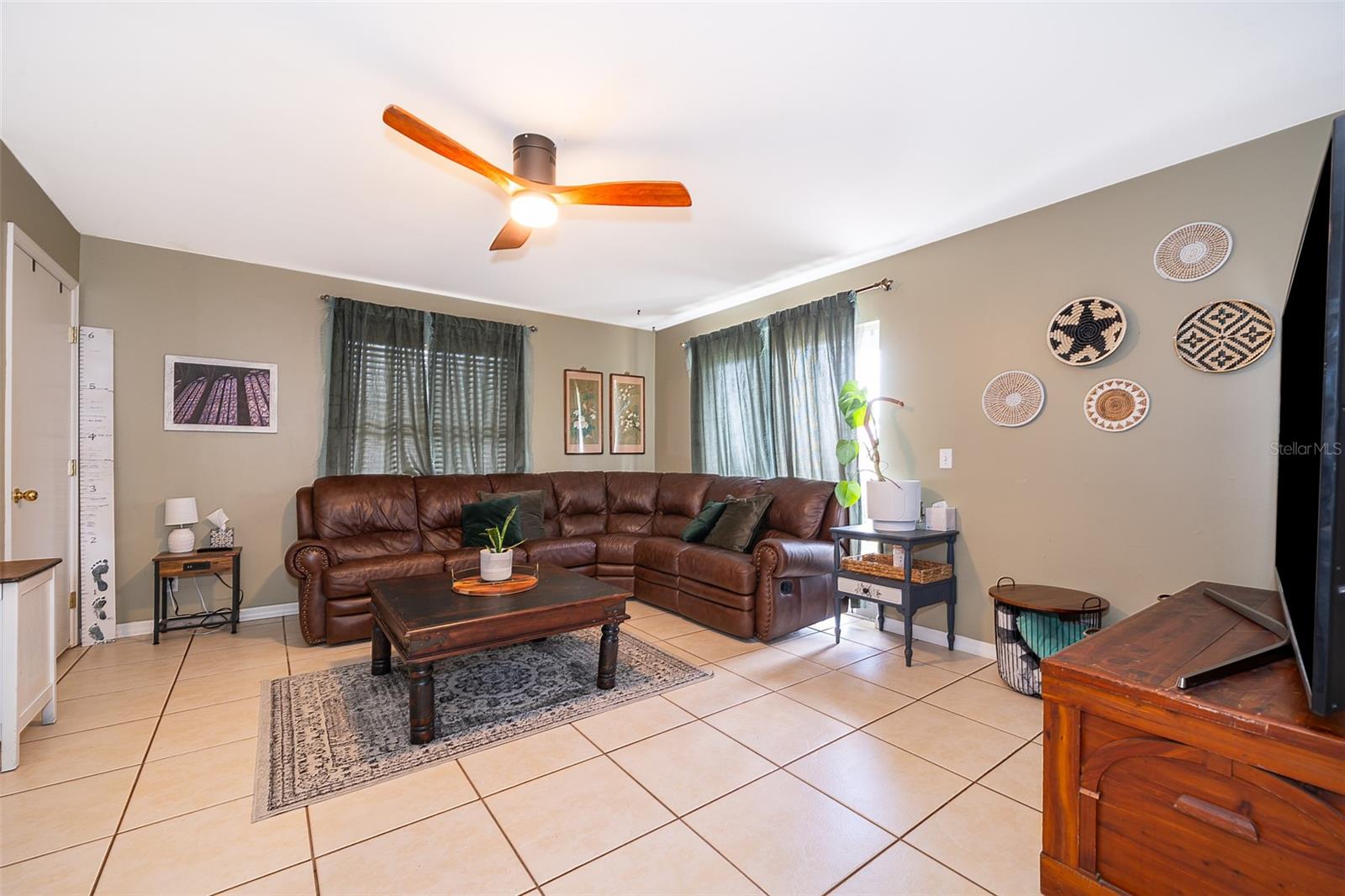 132 ROBBINS REST CIR, DAVENPORT, FL, 33896