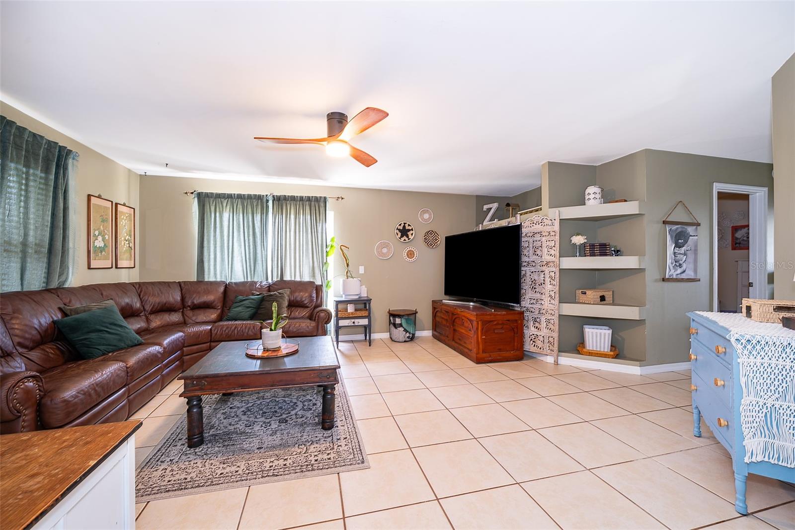 132 ROBBINS REST CIR, DAVENPORT, FL, 33896