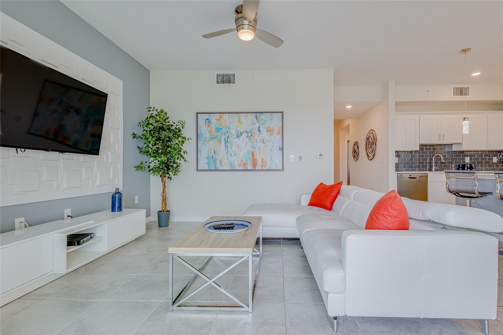 3121 PARADOX CIRCLE 207 #207, KISSIMMEE, FL, 34746