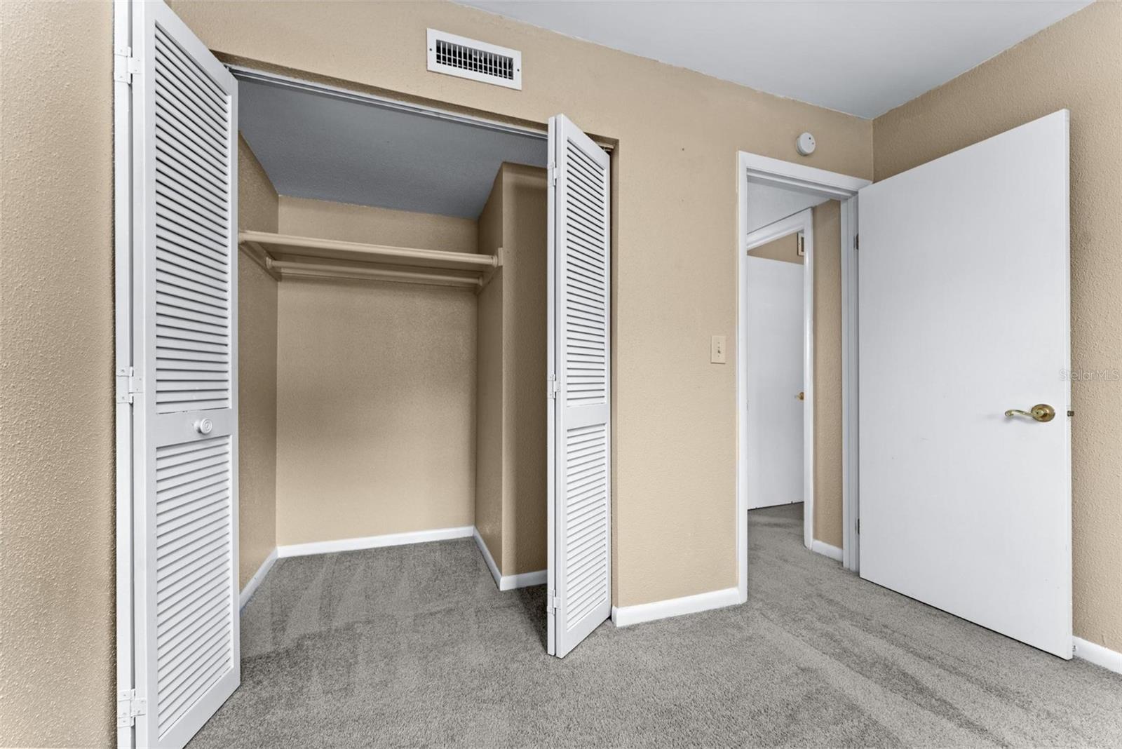 500 NEWELL HILL RD #102D, LEESBURG, FL, 34748