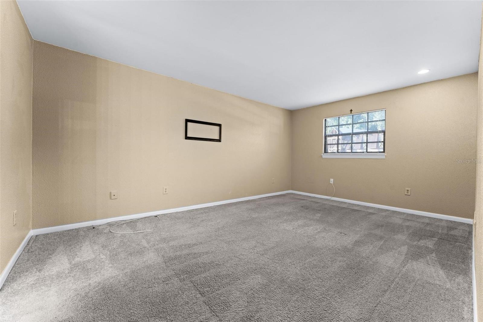 500 NEWELL HILL RD #102D, LEESBURG, FL, 34748