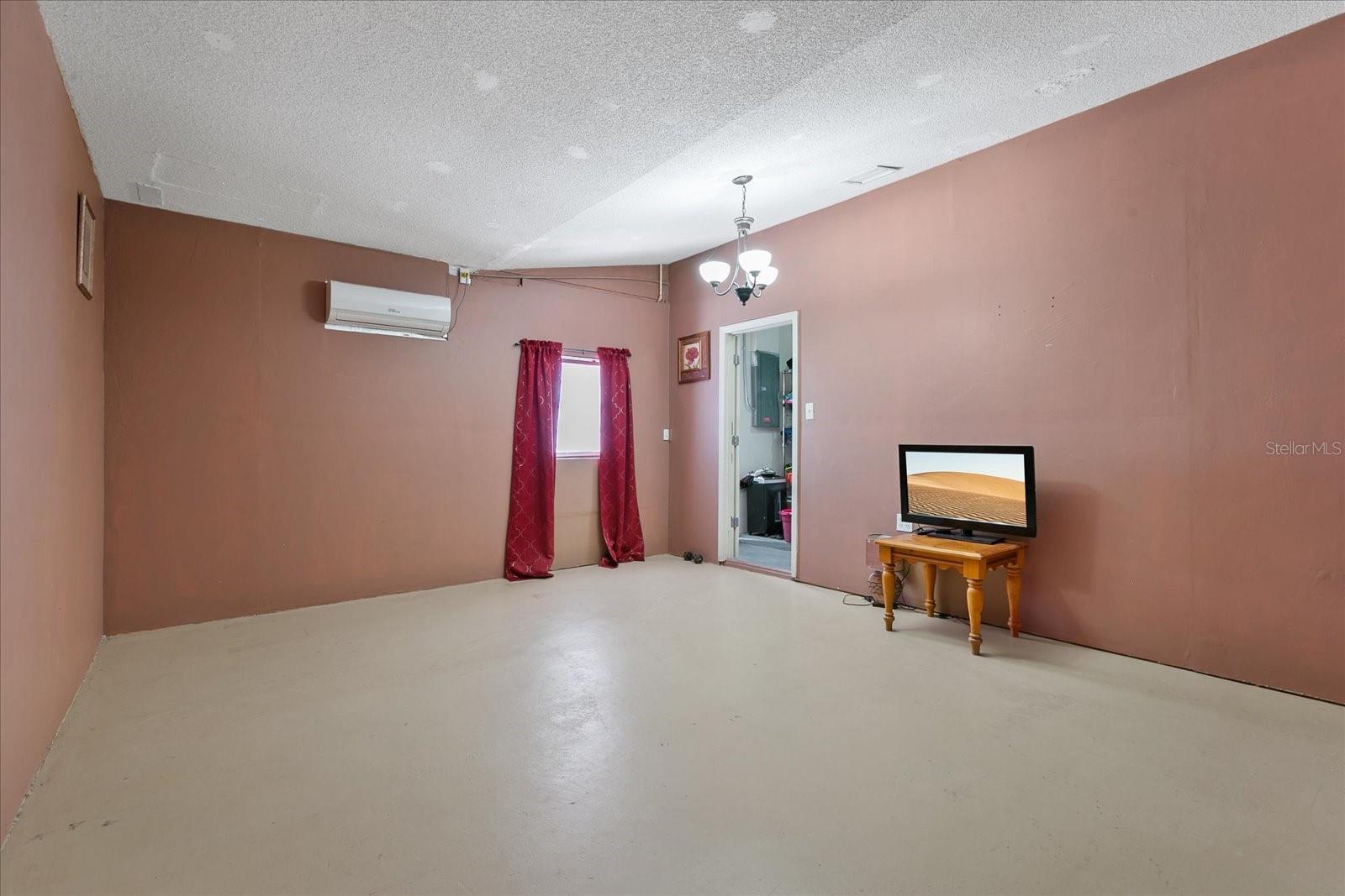 1081 N EUCLID AVE, SARASOTA, FL, 34237