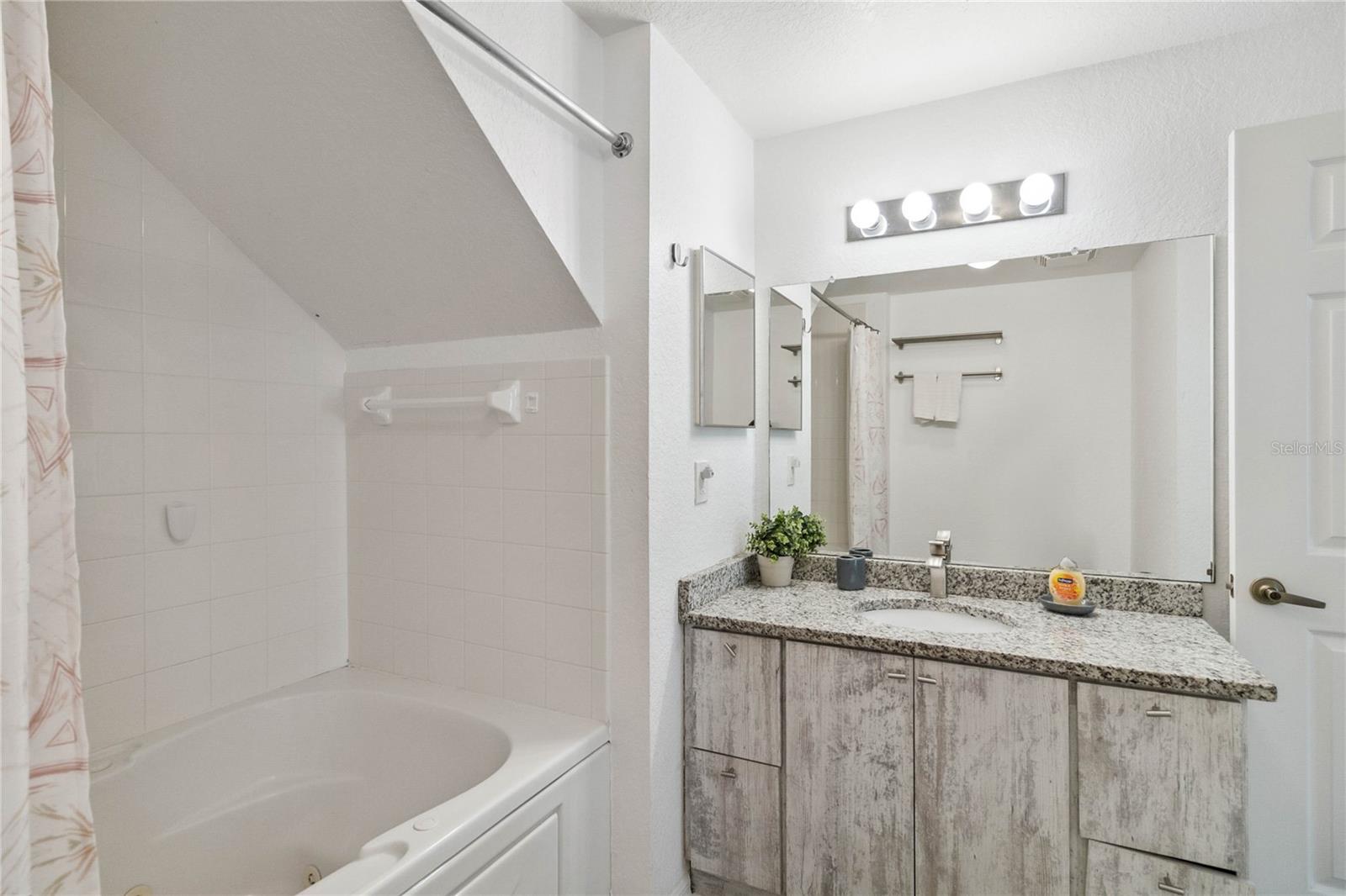 2211 SAN VITTORINO CIR #105, KISSIMMEE, FL, 34741