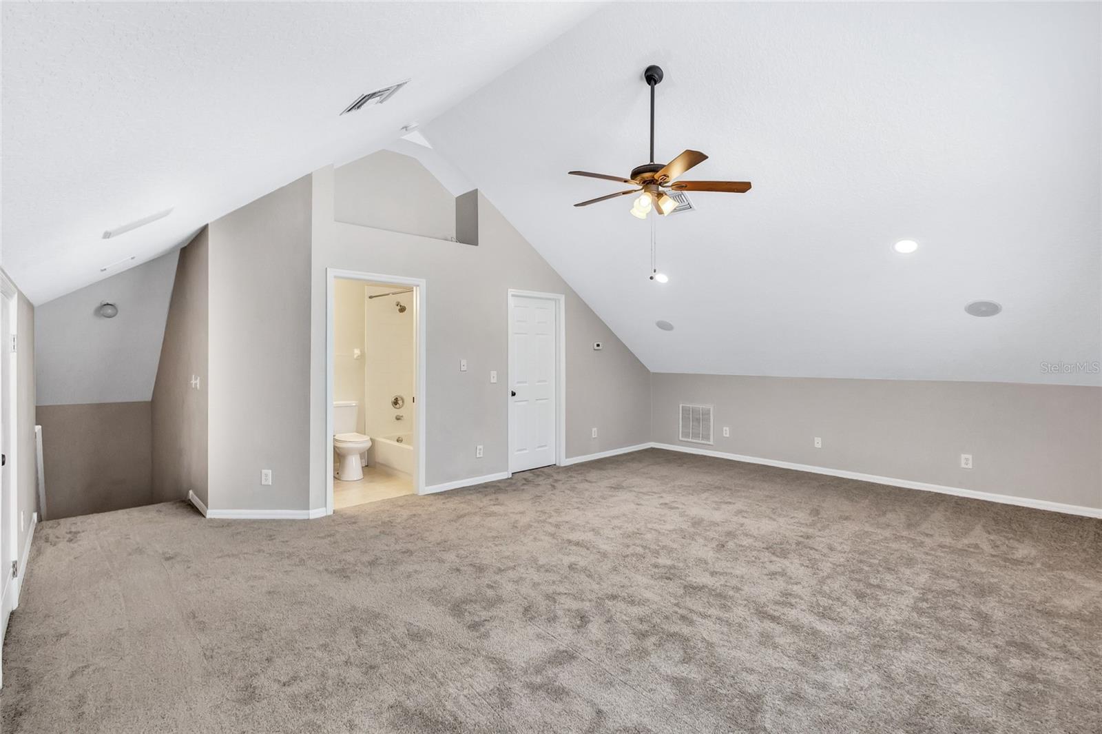 805 WOODCARVER LN, BRANDON, FL, 33510