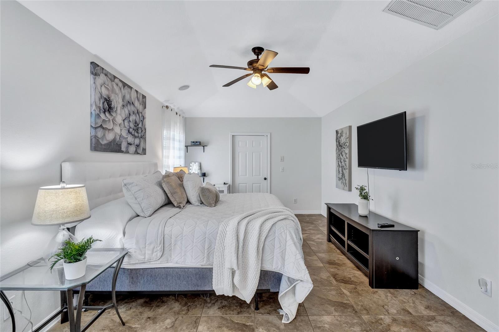 805 WOODCARVER LN, BRANDON, FL, 33510