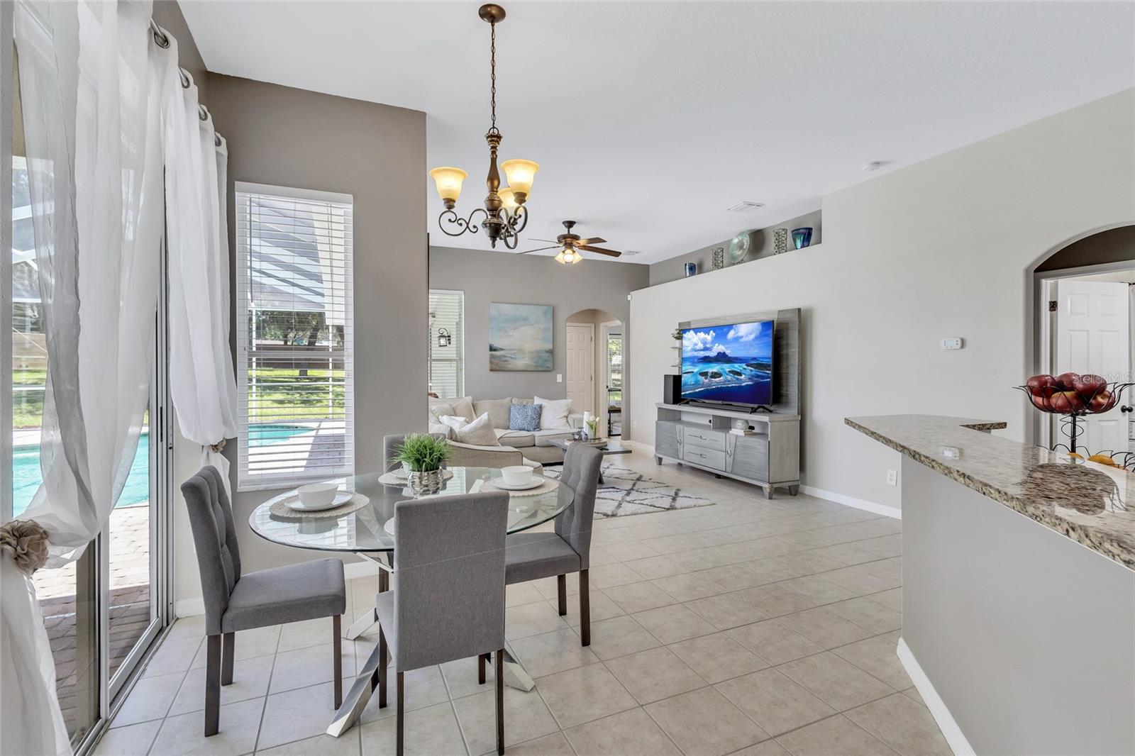 805 WOODCARVER LN, BRANDON, FL, 33510