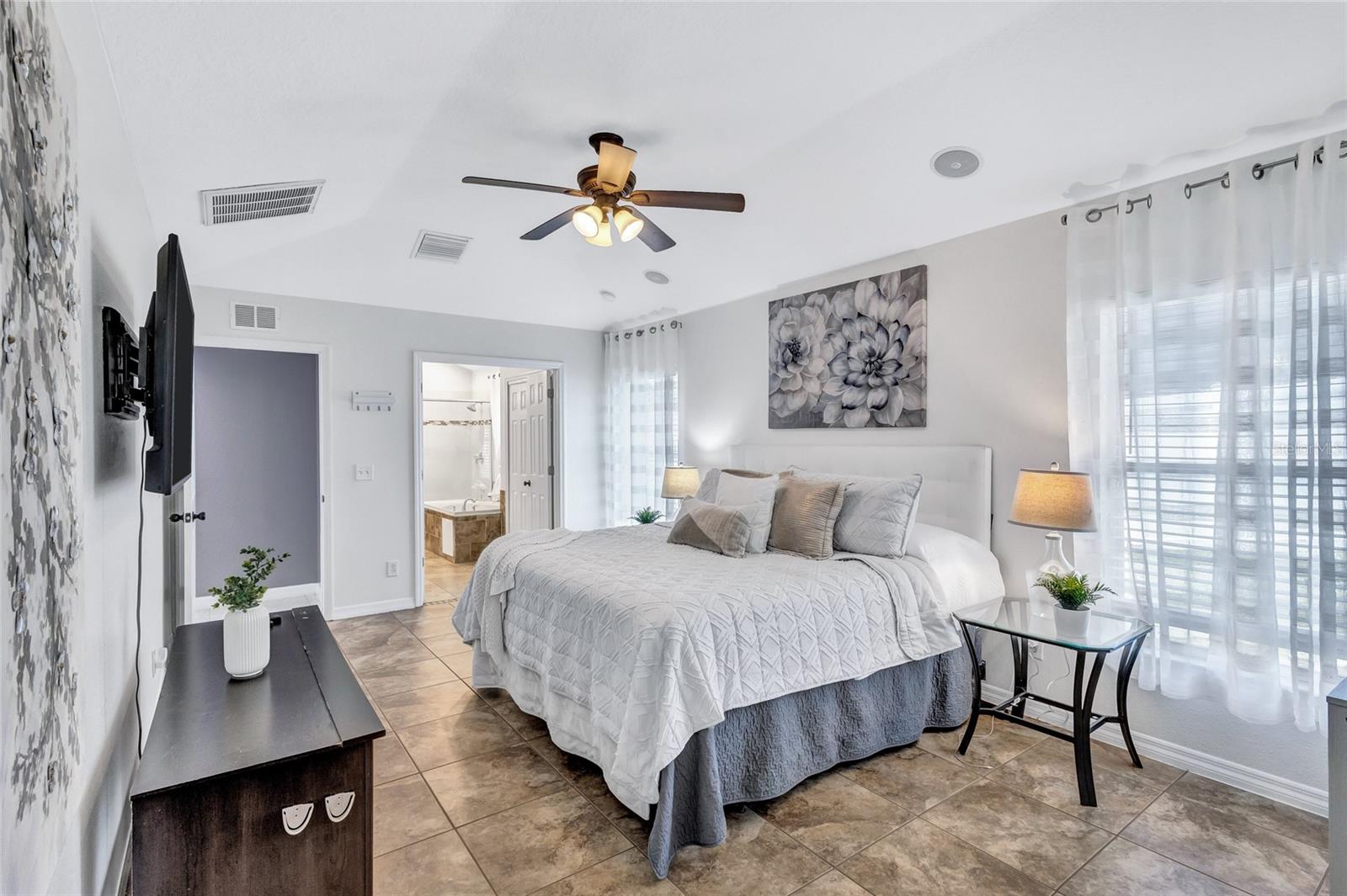 805 WOODCARVER LN, BRANDON, FL, 33510