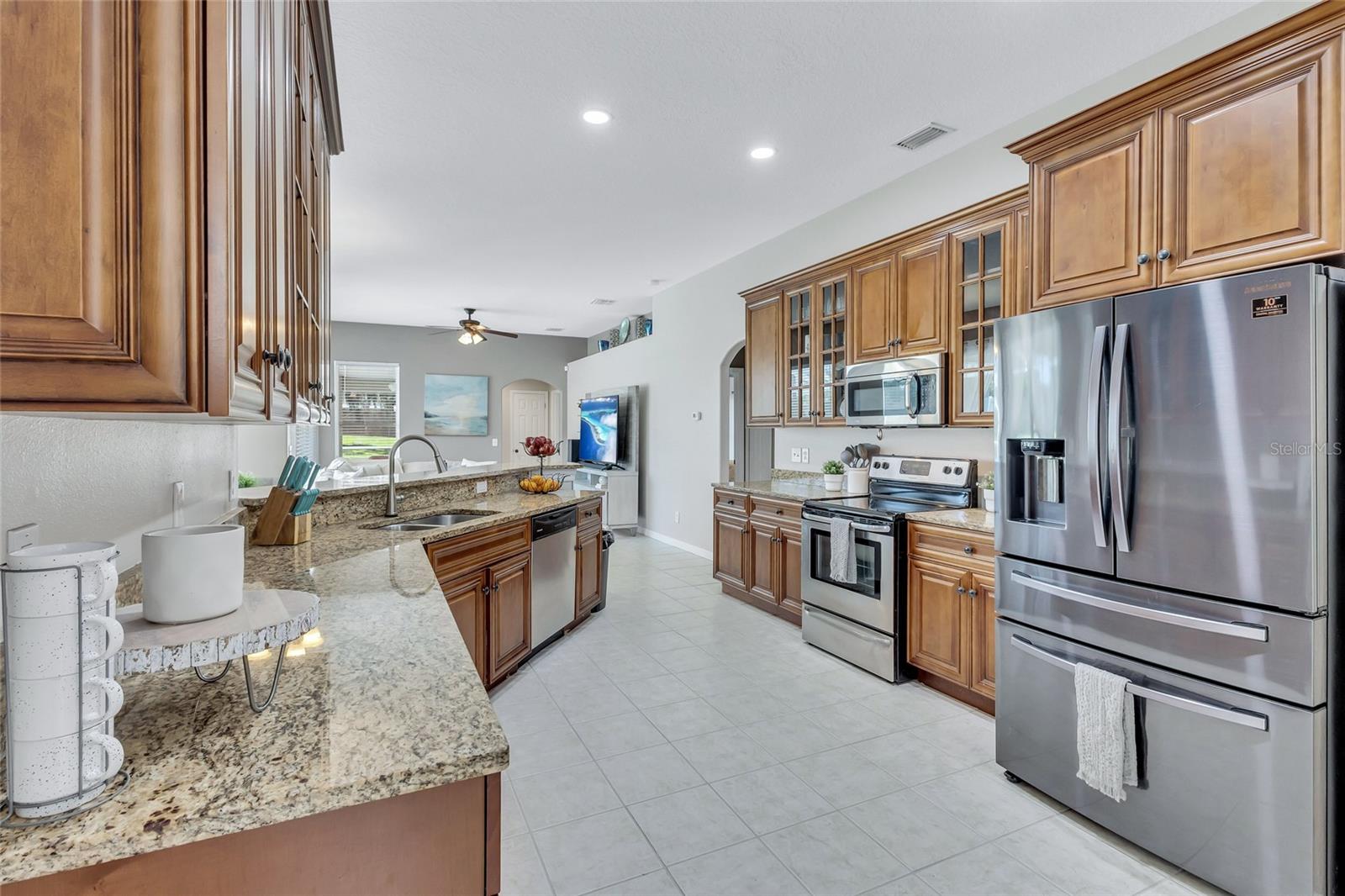 805 WOODCARVER LN, BRANDON, FL, 33510