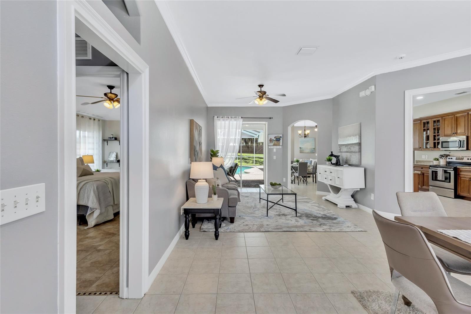805 WOODCARVER LN, BRANDON, FL, 33510
