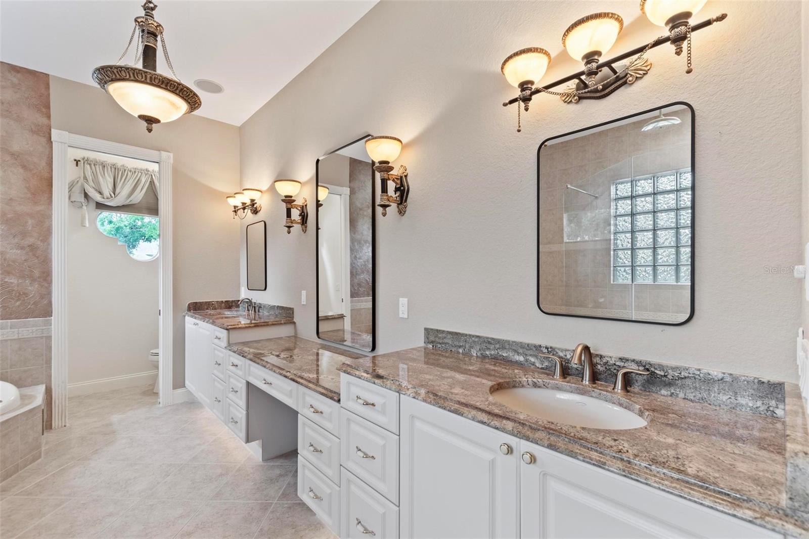 55 RIVERBEND DR, PALM COAST, FL, 32137