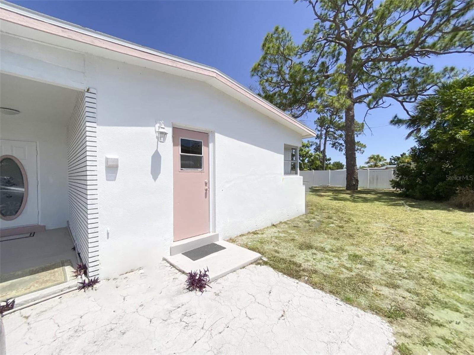 22239 MIDWAY BLVD, PORT CHARLOTTE, FL, 33952