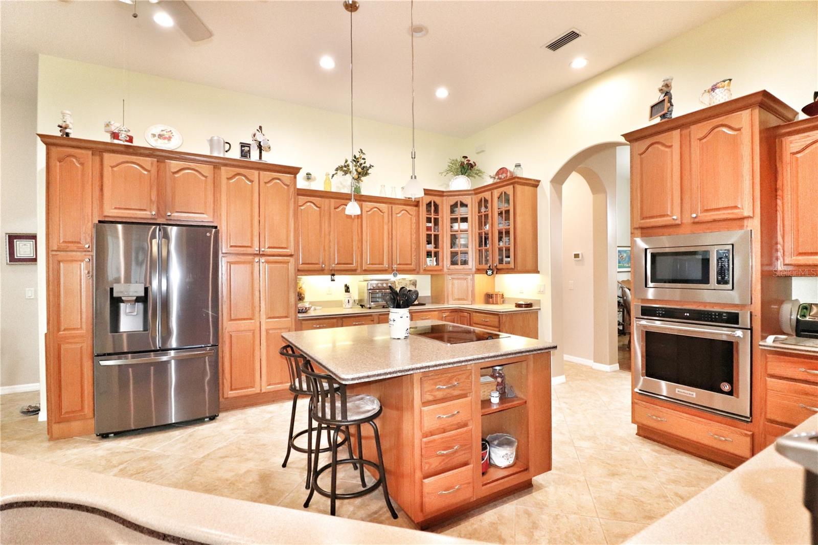 5208 SCOTLAND CT, LEESBURG, FL, 34748