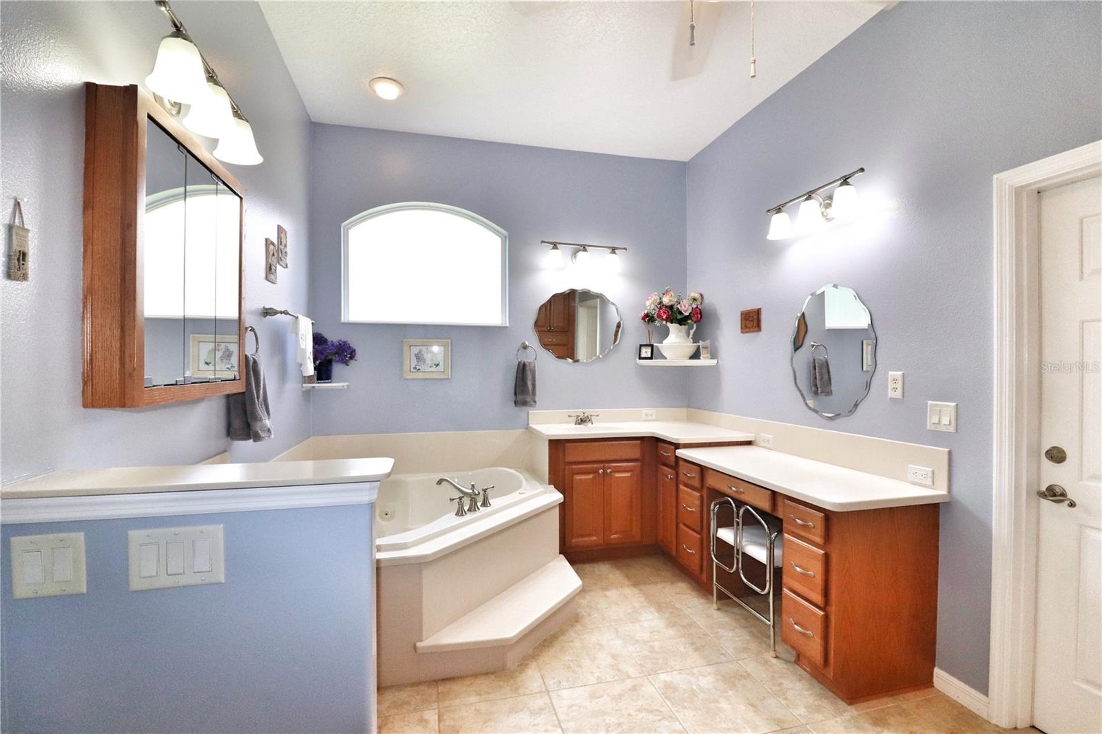 5208 SCOTLAND CT, LEESBURG, FL, 34748