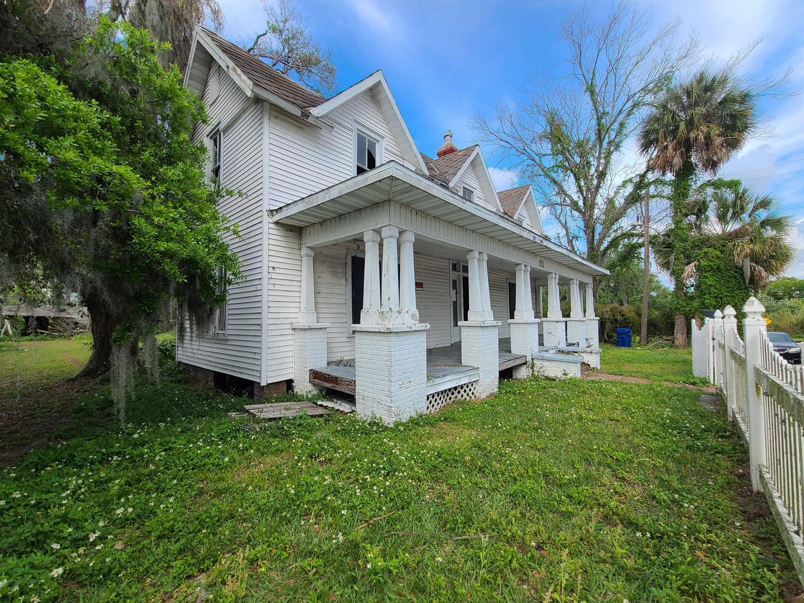 208 E BADCOCK BLVD, MULBERRY, FL, 33860
