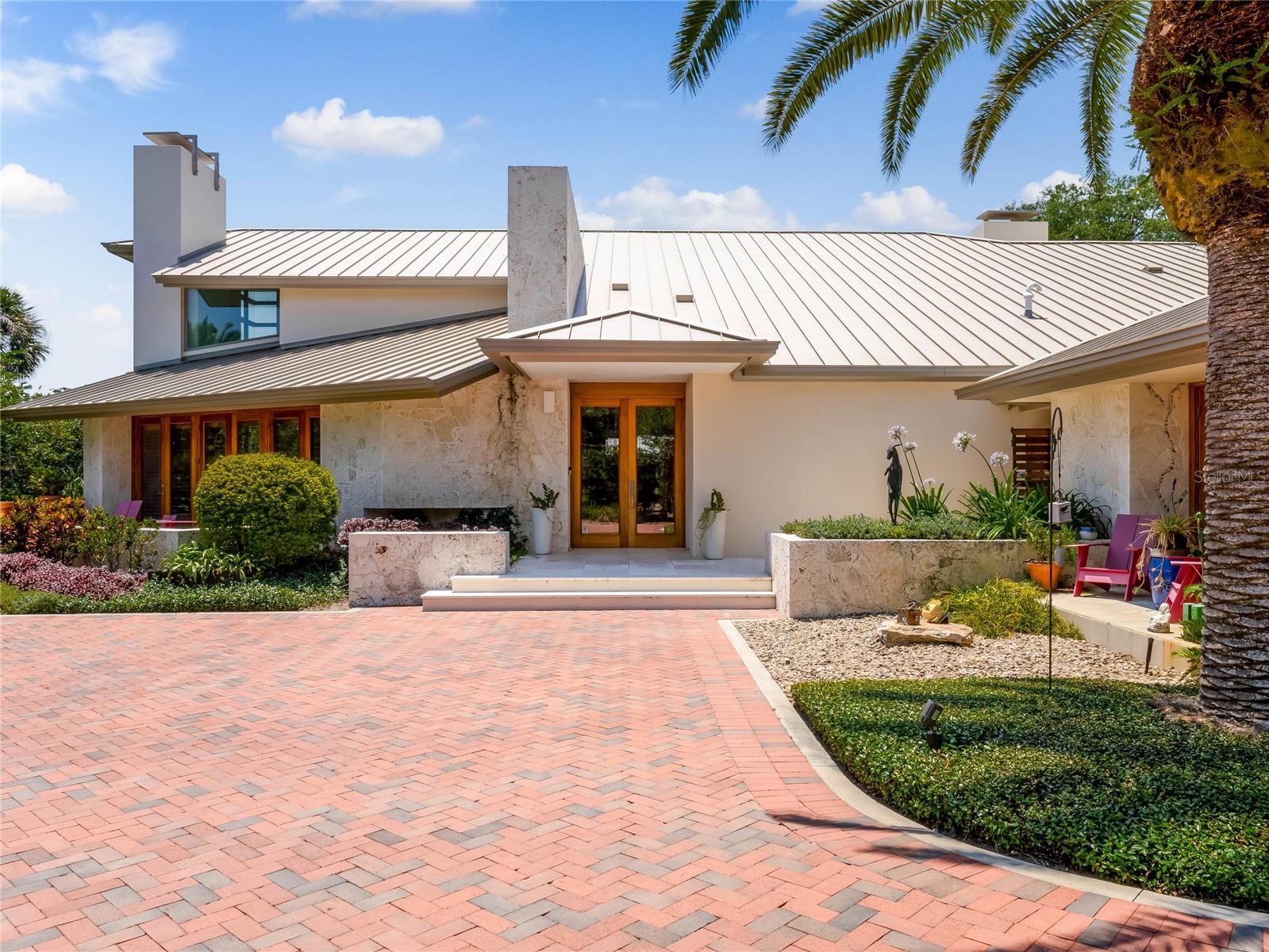 1006 S RIVERSIDE DR, EDGEWATER, FL, 32132