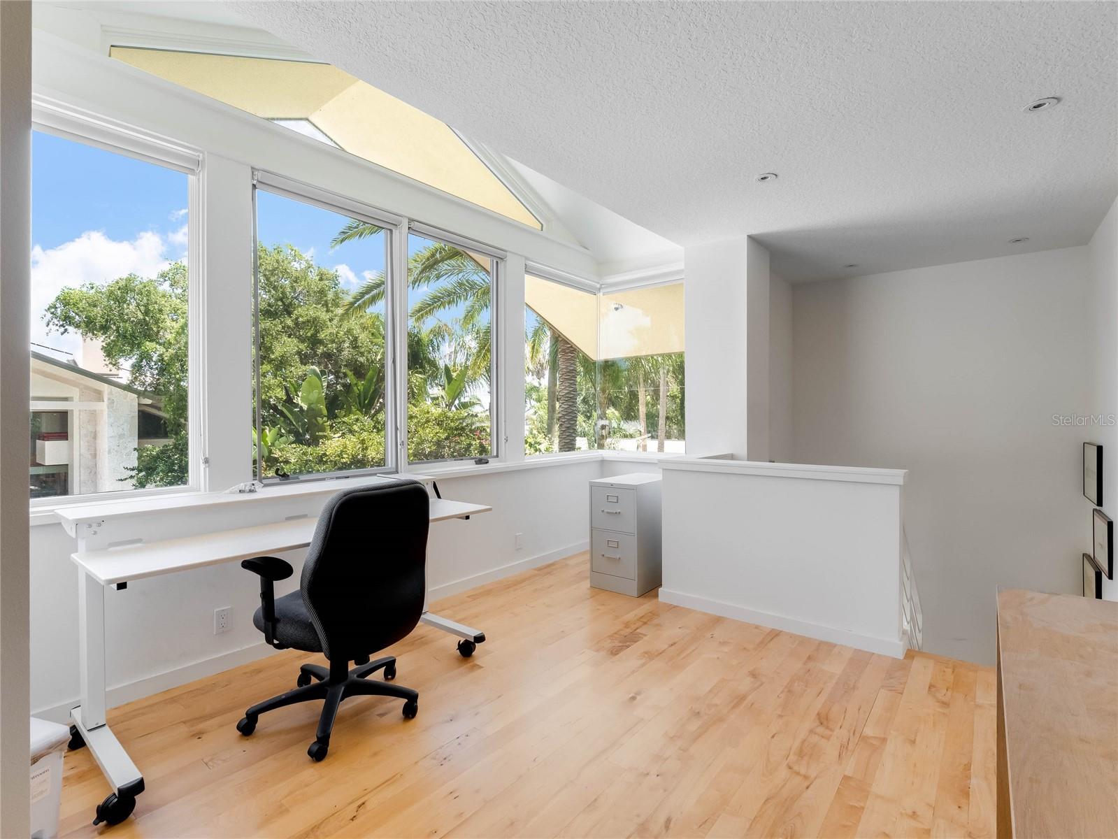 1006 S RIVERSIDE DR, EDGEWATER, FL, 32132