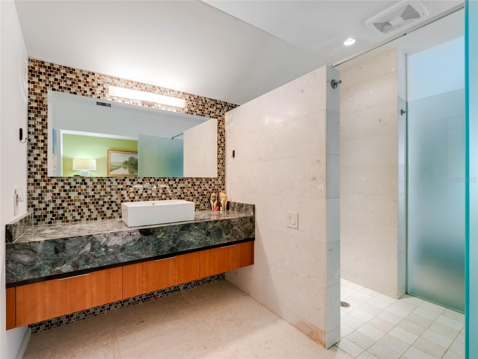 1006 S RIVERSIDE DR, EDGEWATER, FL, 32132