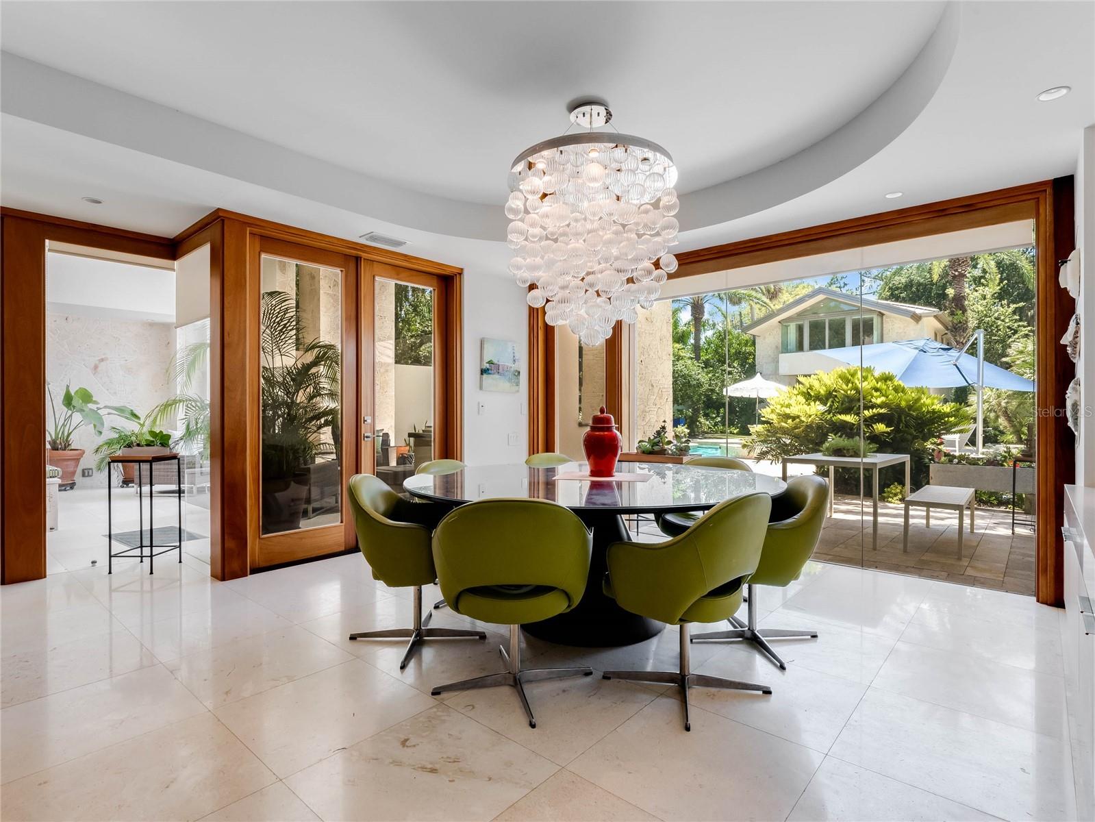 1006 S RIVERSIDE DR, EDGEWATER, FL, 32132