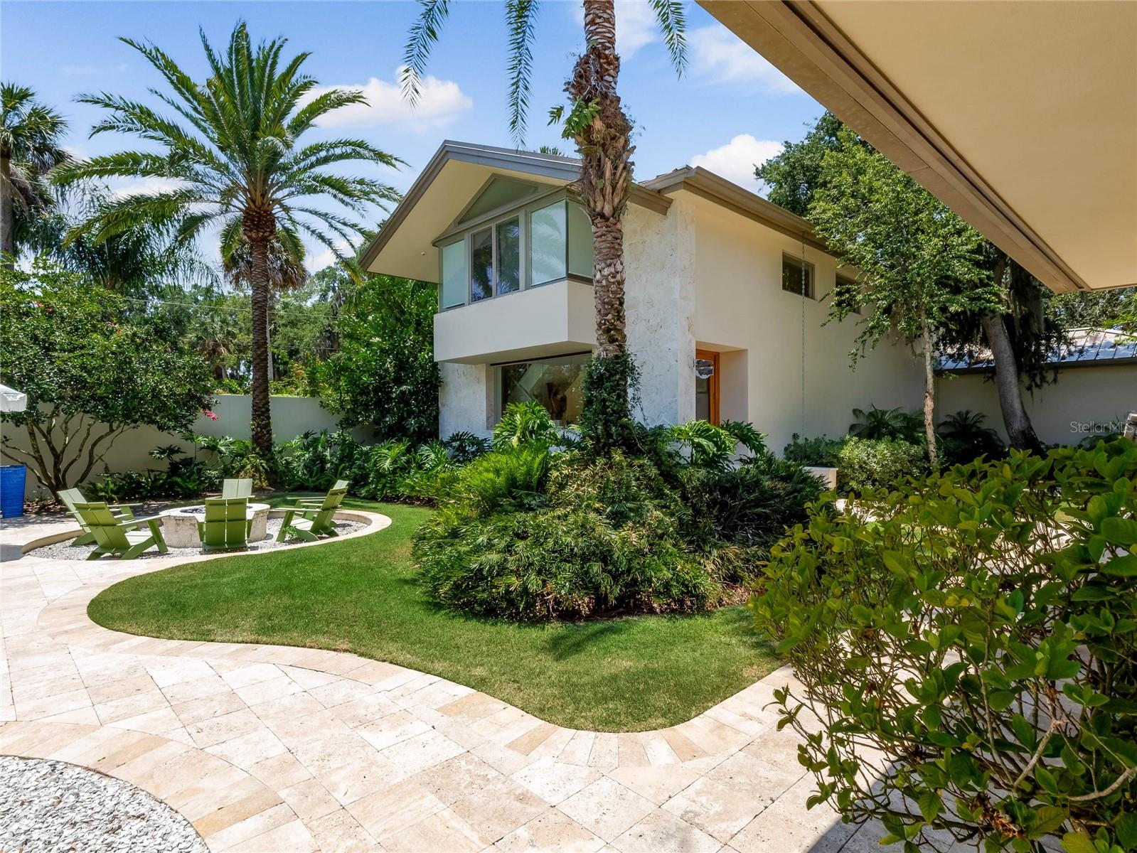 1006 S RIVERSIDE DR, EDGEWATER, FL, 32132