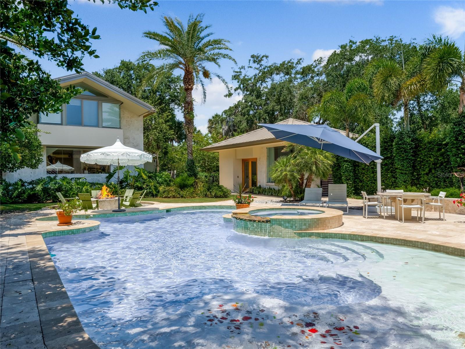 1006 S RIVERSIDE DR, EDGEWATER, FL, 32132