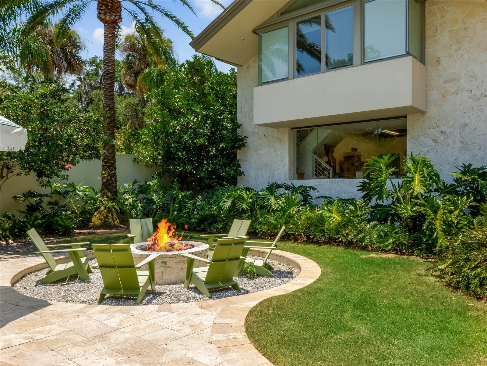 1006 S RIVERSIDE DR, EDGEWATER, FL, 32132