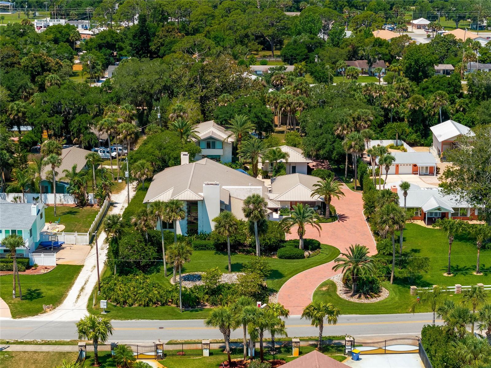1006 S RIVERSIDE DR, EDGEWATER, FL, 32132