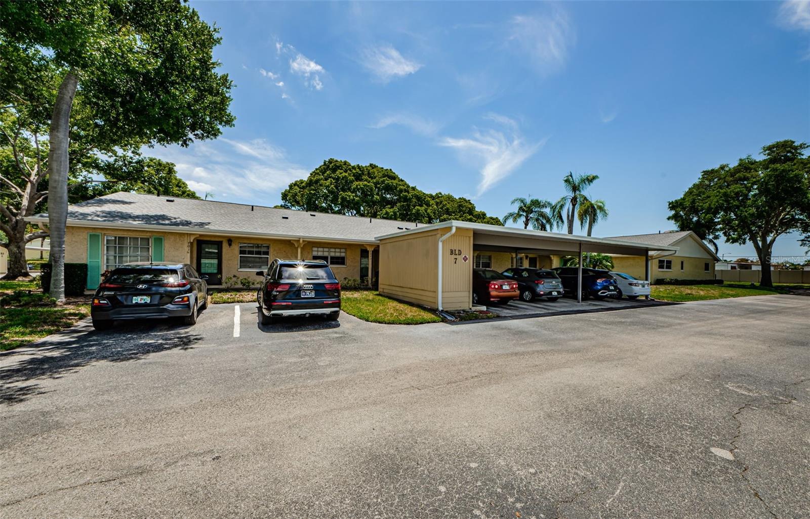 2465 NORTHSIDE DR #702, CLEARWATER, FL, 33761