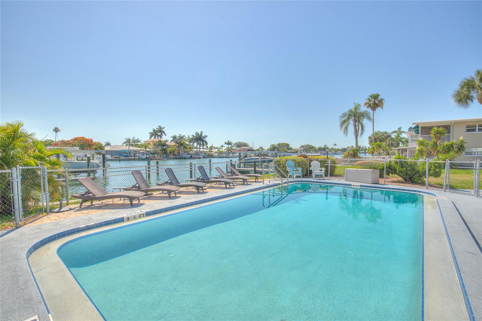 12055 3RD ST E #101, TREASURE ISLAND, FL, 33706