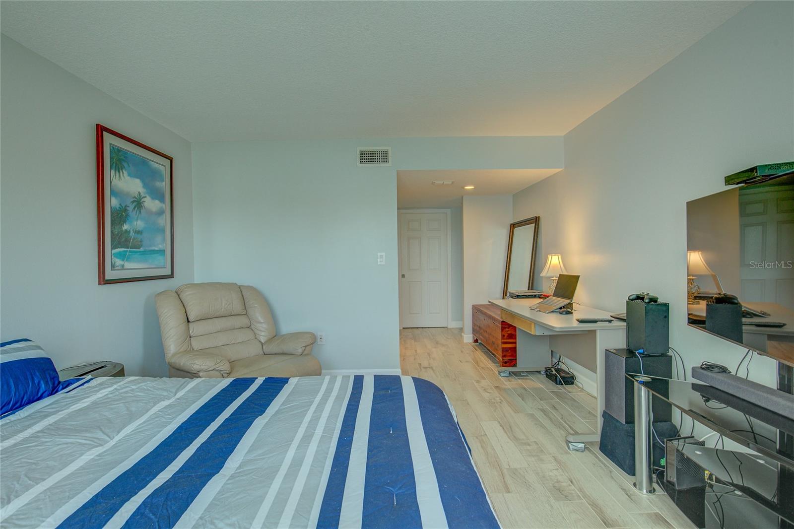 12055 3RD ST E #101, TREASURE ISLAND, FL, 33706