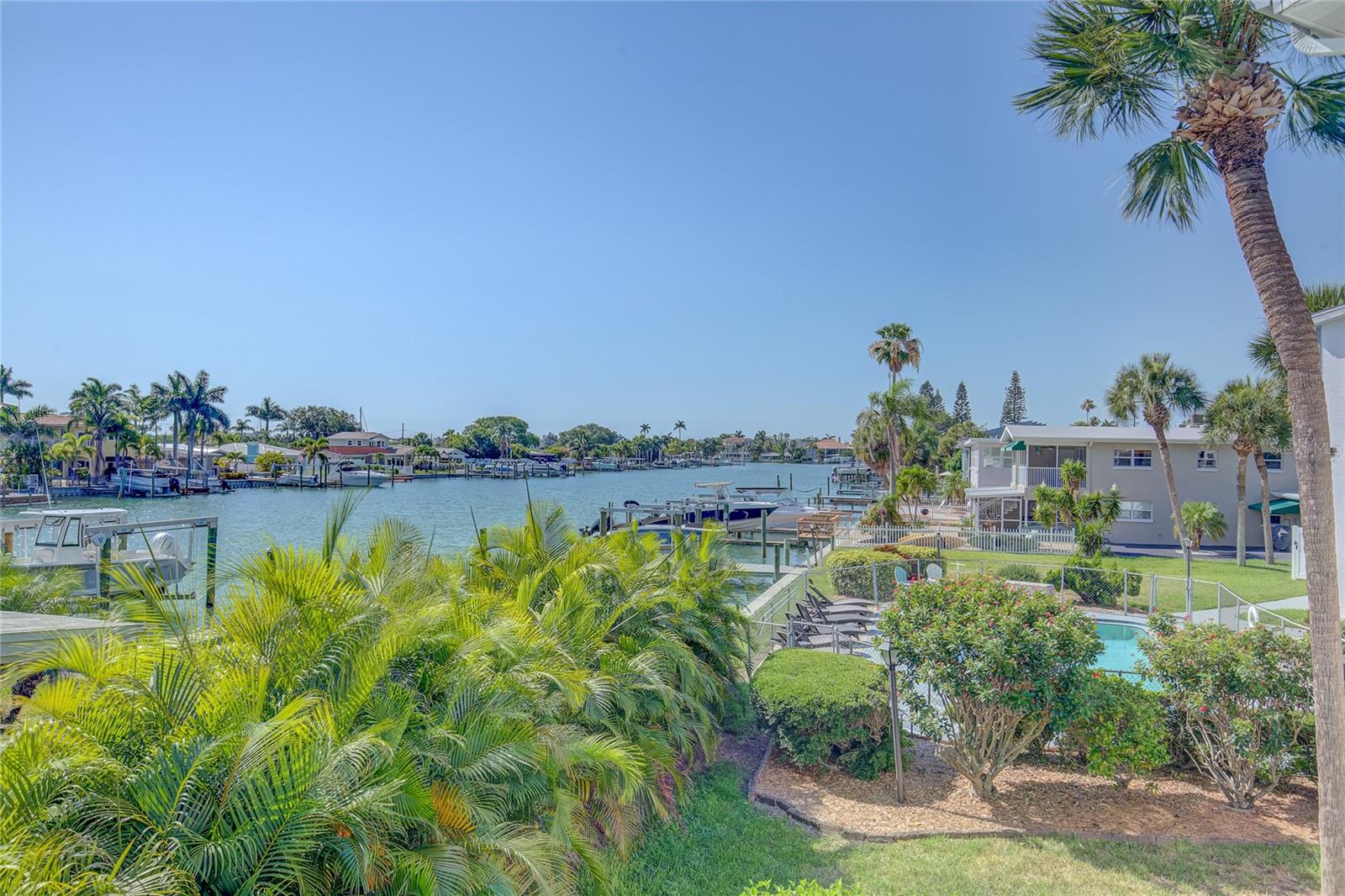 12055 3RD ST E #101, TREASURE ISLAND, FL, 33706