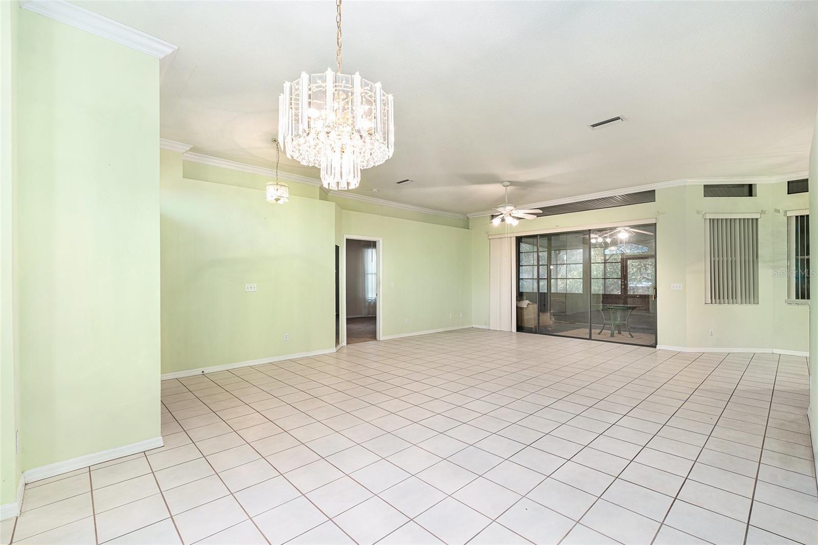 3545 E LAKE DR, LAND O LAKES, FL, 34639
