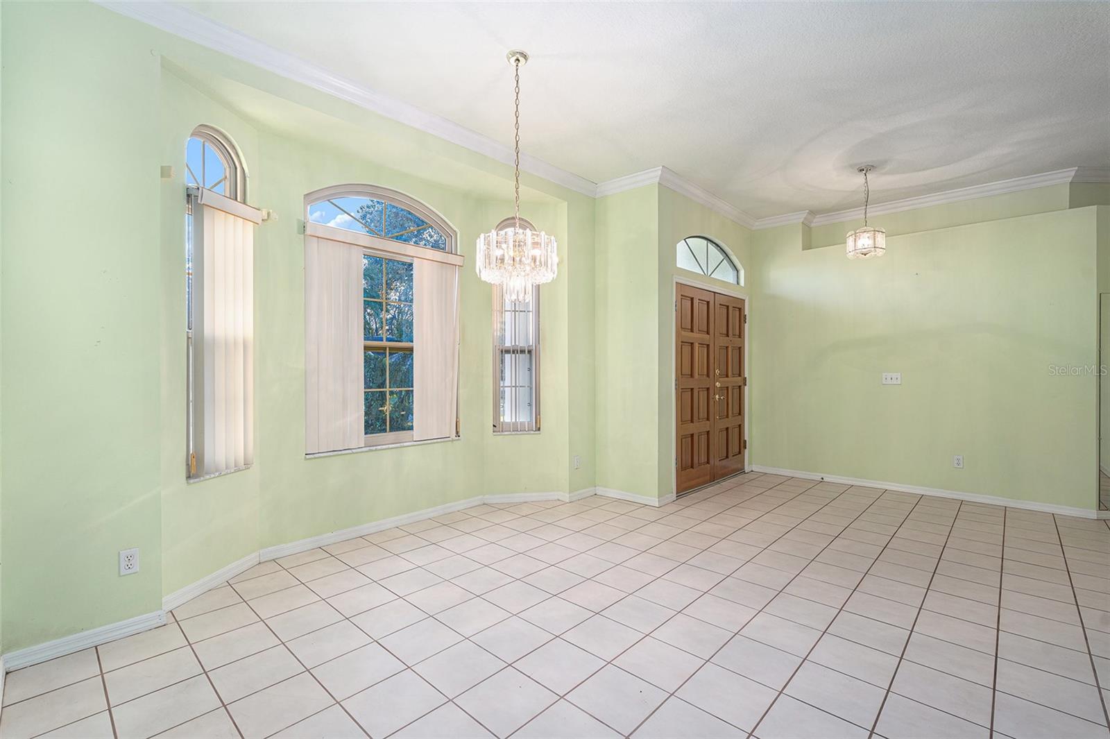 3545 E LAKE DR, LAND O LAKES, FL, 34639