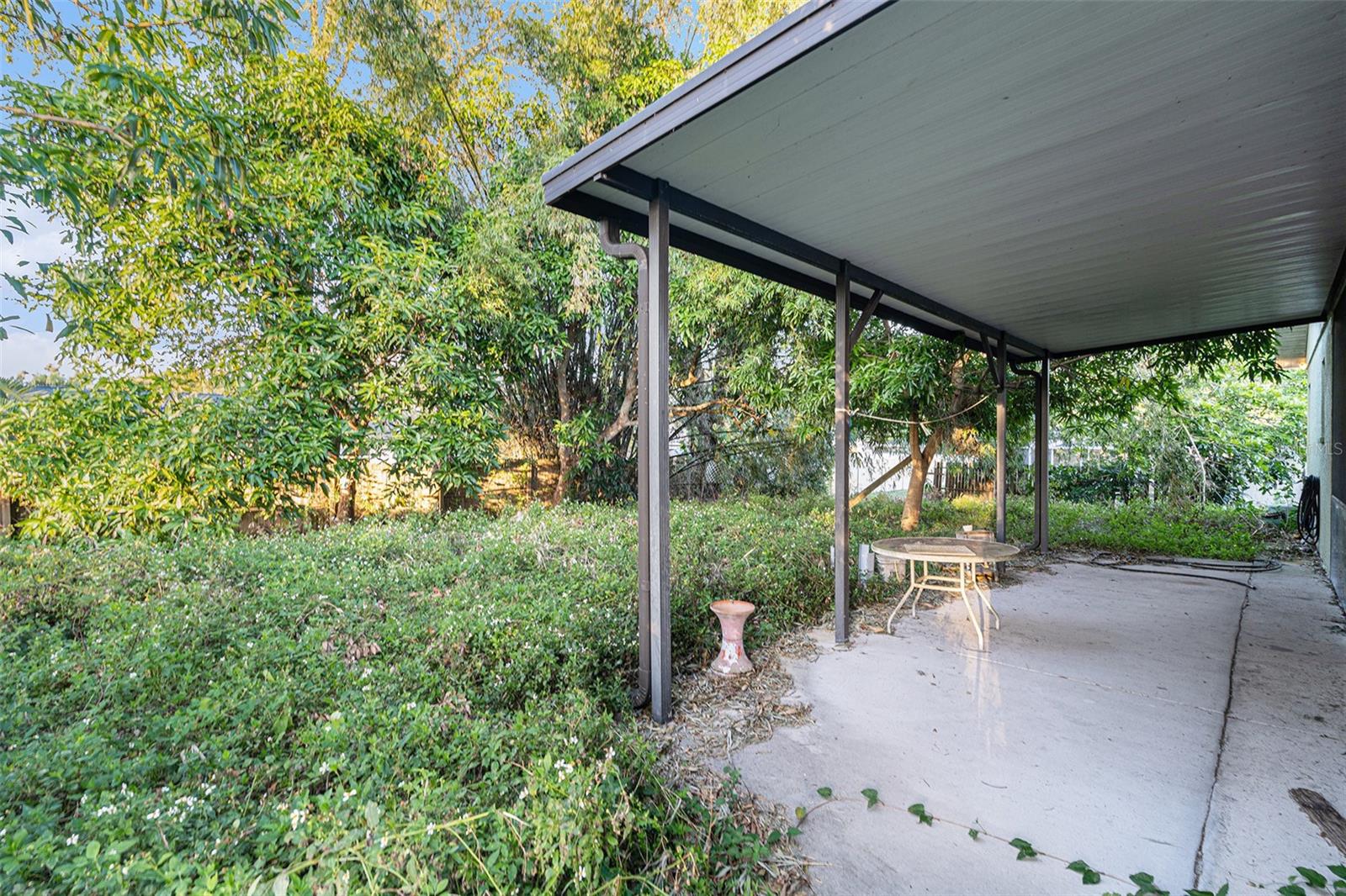 3545 E LAKE DR, LAND O LAKES, FL, 34639