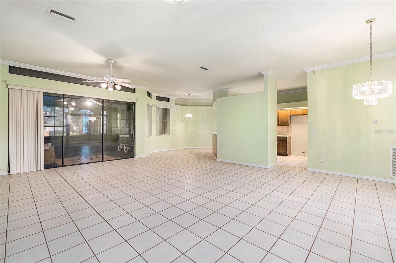3545 E LAKE DR, LAND O LAKES, FL, 34639